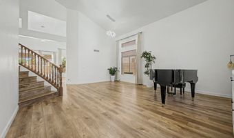 732 W INDIGO Dr, Chandler, AZ 85248