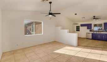 33665 S INCLINE Dr, Black Canyon City, AZ 85324