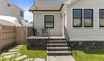 109 Carroll Ave, Newport, RI 02840