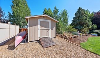21420 Belknap Dr, Bend, OR 97701