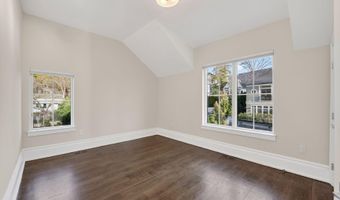 4964 ESKRIDGE Ter NW, Washington, DC 20016
