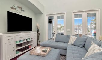 5721 SEA TURTLE Pl, Apollo Beach, FL 33572