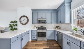 451 Essex St 2, Beverly, MA 01915