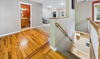 812 Diamond Dr, Arcata, CA 95521