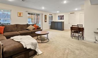 127 Cowbell Xing, Atkinson, NH 03811