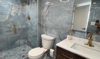 20515 E Country Club Dr 1442, Aventura, FL 33180