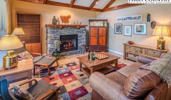116 Mallard Ct, Banner Elk, NC 28604