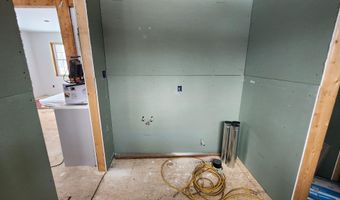 2029 N Hill Rd, Andover, VT 05143