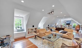 6907 BRADLEY Blvd, Bethesda, MD 20817