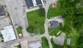 28 Lumber St, Beattyville, KY 41311