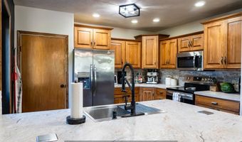 12120 S 2nd St, Ayr, NE 68925