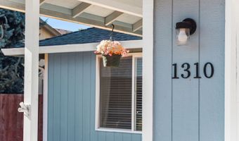 1310 NW 4TH St, Battle Ground, WA 98604