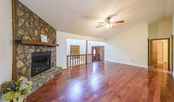 1046 SUMMER HILL Ct NW, Acworth, GA 30102