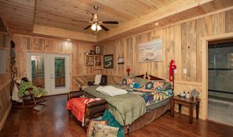 4978 S 11th Rd, Aldrich, MO 65601