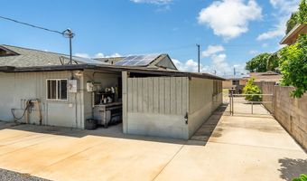 396 Kahiki St, Kahului, HI 96732