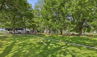 686 Weeks Ave, Asbury, MO 64832