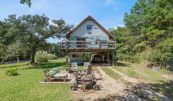 307 Deroche Blvd, Bay St. Louis, MS 39520