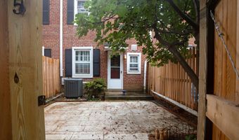 2925 S BUCHANAN St 2925, Arlington, VA 22206