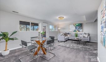 4955 N Bitterbrush Dr, Boise, ID 83703