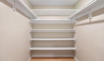 5114 WESSLING Ln, Bethesda, MD 20814