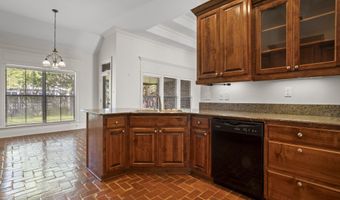 2350 Rue Maison, Biloxi, MS 39532