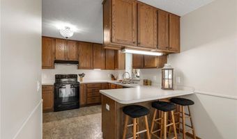7165 Upper 157th St W, Apple Valley, MN 55124