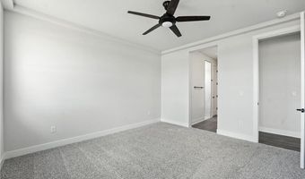 1630 Grayhawk Dr, Basehor, KS 66007