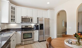 2946 Hunley Dr, Ann Arbor, MI 48105