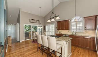 414 Arbor Glen Dr, Ballwin, MO 63021