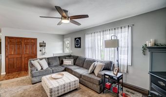 135 Kraft Dr, Ashville, OH 43103