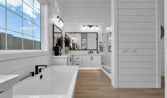 1151 E PEACH TREE Dr, Chandler, AZ 85249