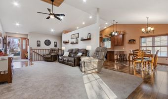 1415 Nicklaus Dr, Aberdeen, SD 57401