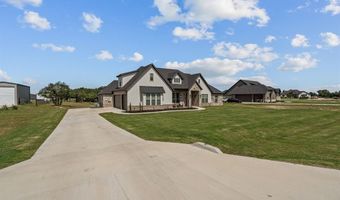381 Oak Meadow Ln, Weatherford, TX 76085