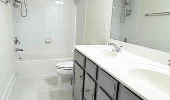 44858 TIVERTON Sq, Ashburn, VA 20147