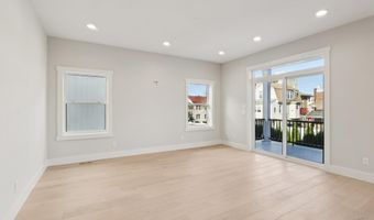37 S Annapolis B Ave, Atlantic City, NJ 08401