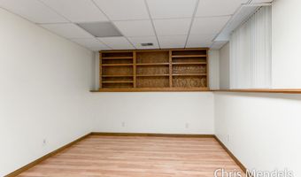 11121 Timberline Dr, Allendale, MI 49401