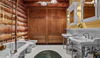 153 Peachblow Rd, Basalt, CO 81621