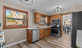 901 S BUCHANAN St, Appleton, WI 54915