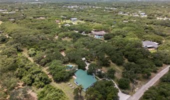 201 W Rhodes Ave, Aransas Pass, TX 78336