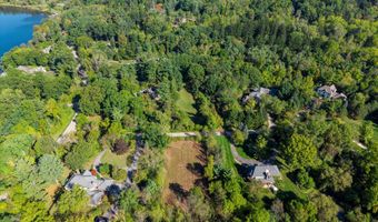 244 Barton Shore Dr, Ann Arbor, MI 48105