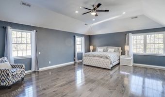 46 West St, Berlin, MA 01503