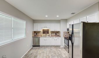 296 W Birch, Blanchard, LA 71107