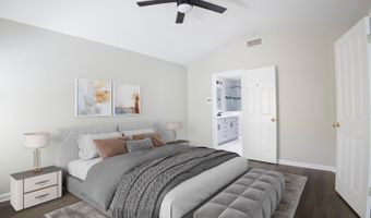 1524 LINKSIDE Dr, Atlantic Beach, FL 32233