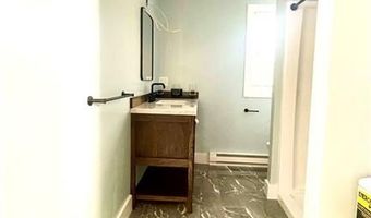 216 Maple Ave, Barrington, RI 02806