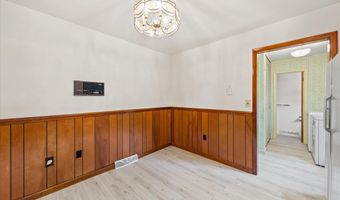25 MEADOW GLEN Dr, Dover, DE 19901