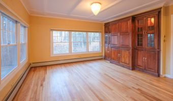 109 Sahagian Rd, Belgrade, ME 04917