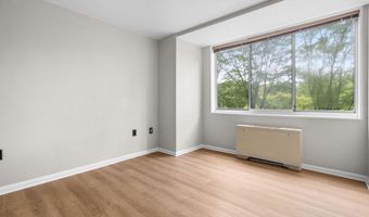 10401 GROSVENOR Pl 506, Rockville, MD 20852