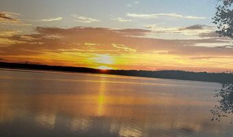 475 BLUFF Rd, Big Sandy, TN 38221