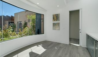 10 Ridge Blossom Rd, Las Vegas, NV 89135
