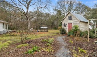 4535 Barnett Shoals Rd, Athens, GA 30605